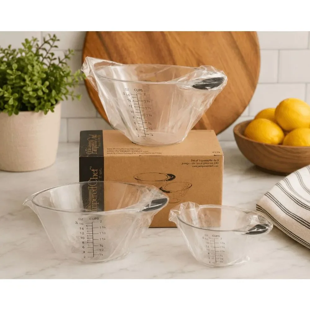 Pampered Chef Easy Read Measuring Cup Set #2175 – 3 piece New in the Box